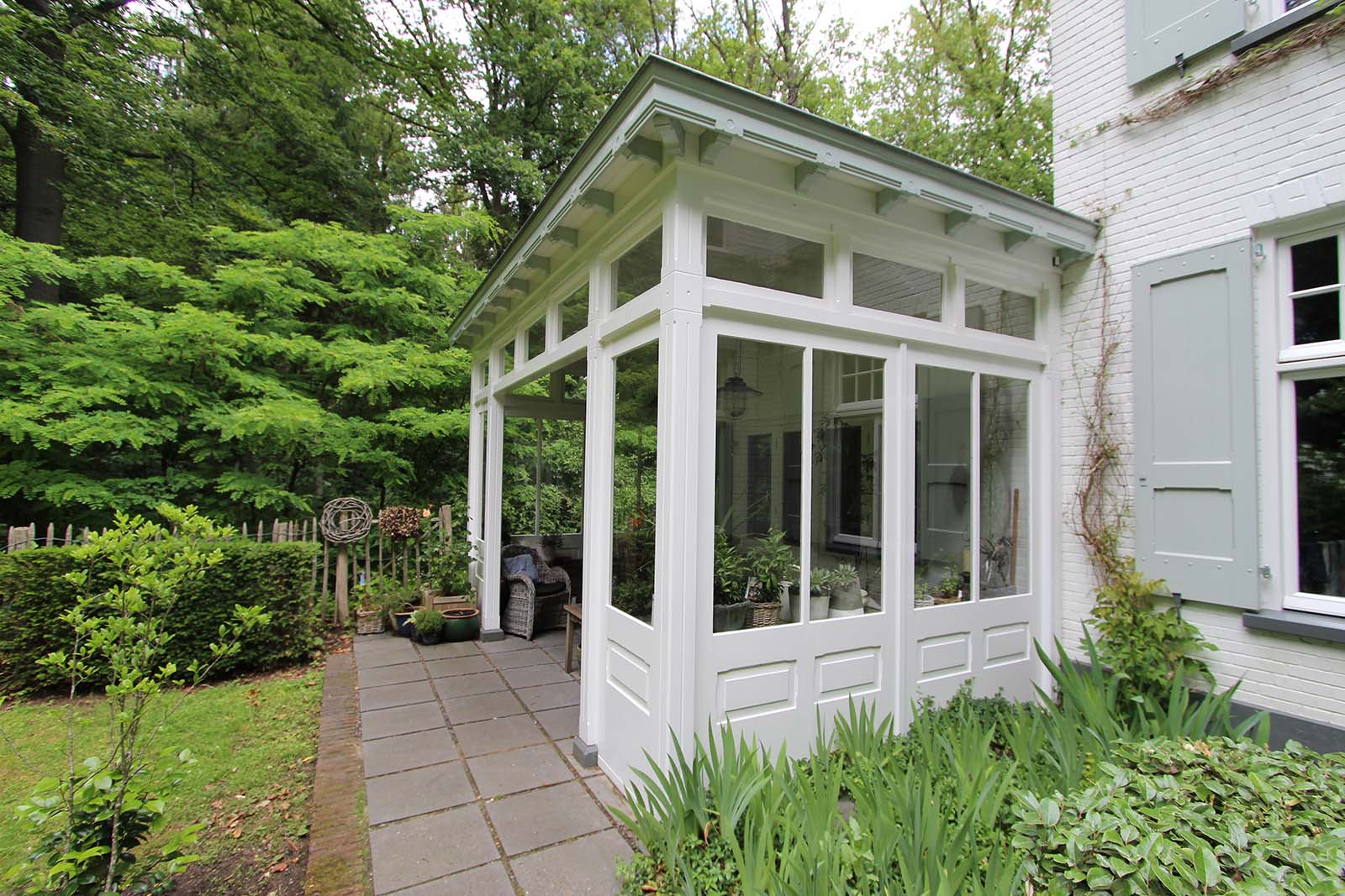 Veranda met sierklossen