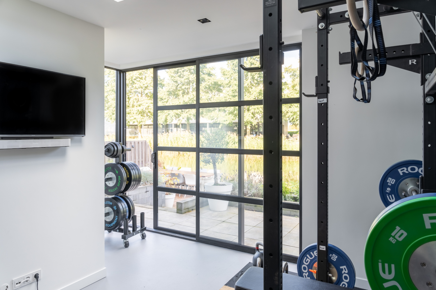 Serre met persoonlijke gym