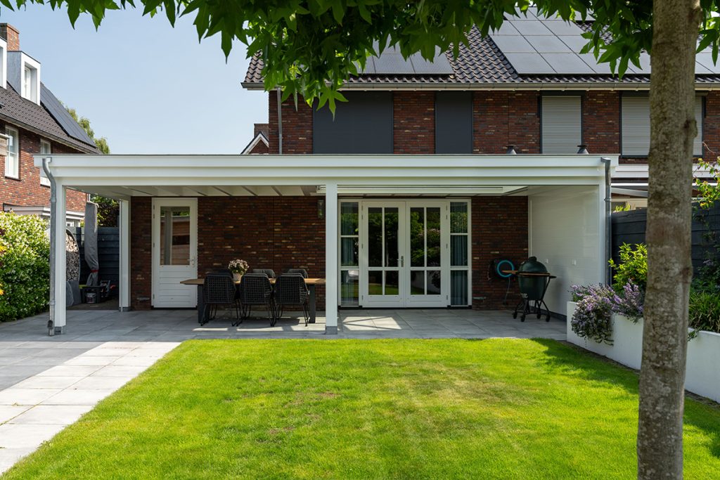 Klassieke veranda in Maarssen