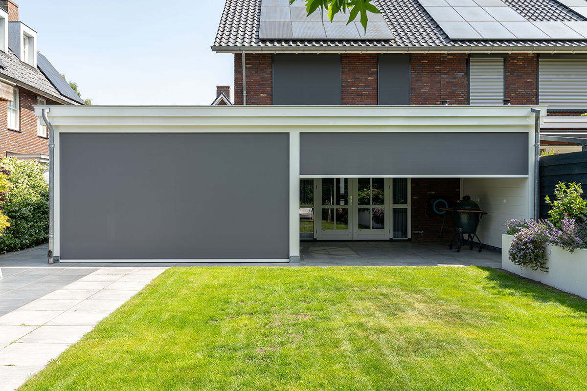 Klassieke veranda in Maarssen met screens