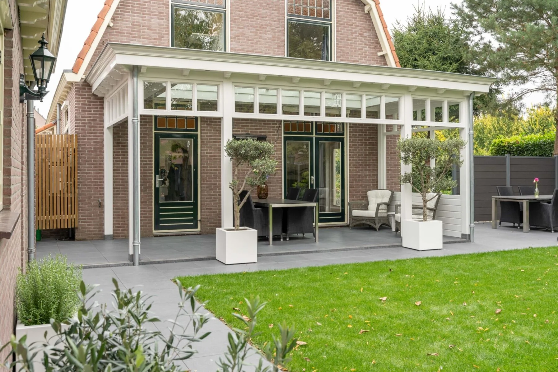 Klassieke veranda in Leersum