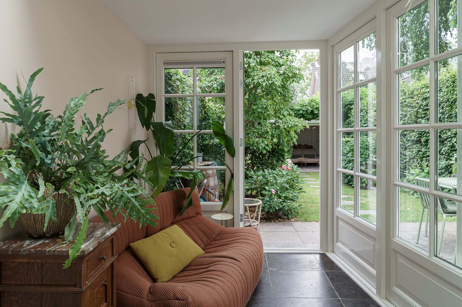 Serre uitbouw in Vught