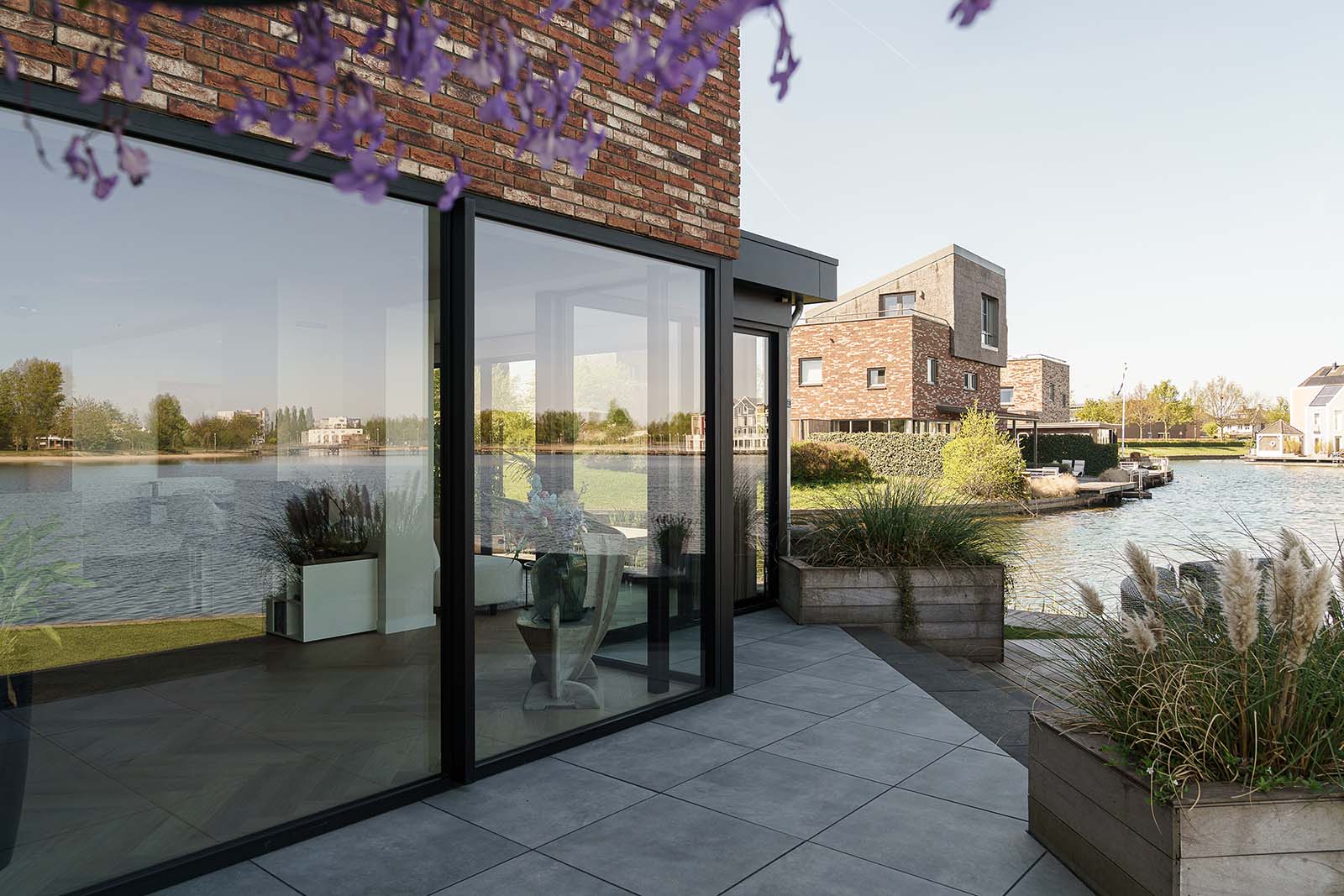 Aluminum kozijnen uitbouw Houten