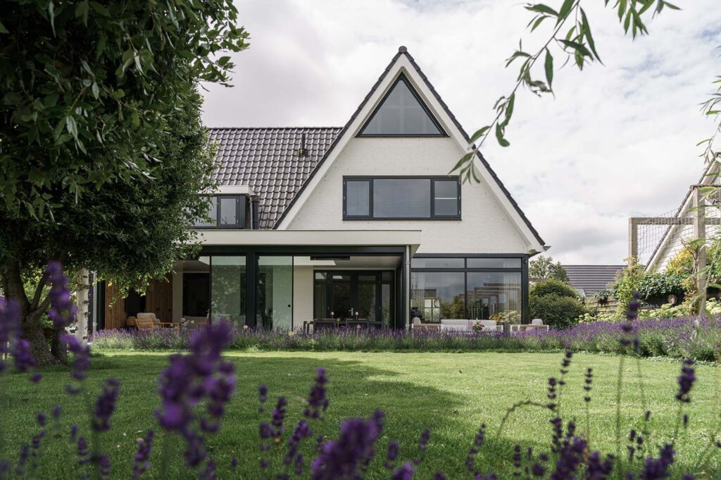 Industriële tuinkamer in Berkel en Rodenrijs